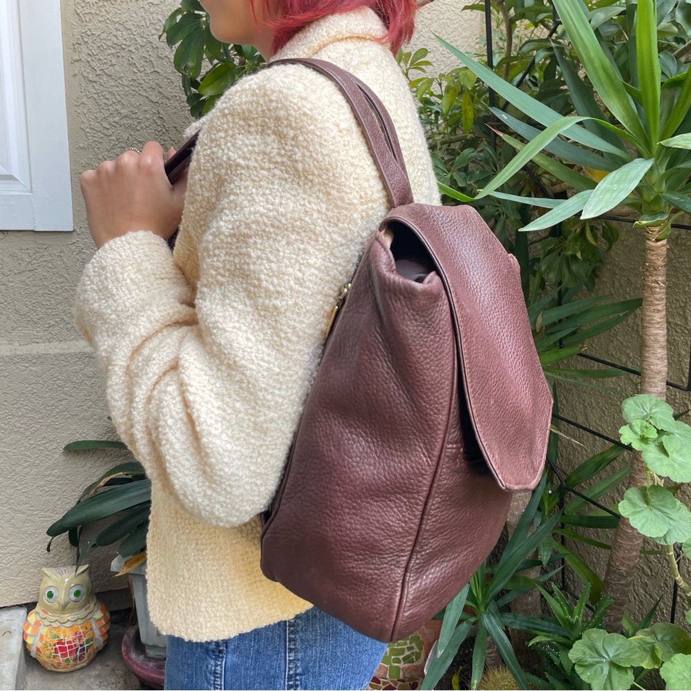 Vintage dark brown Libaire USA backpack